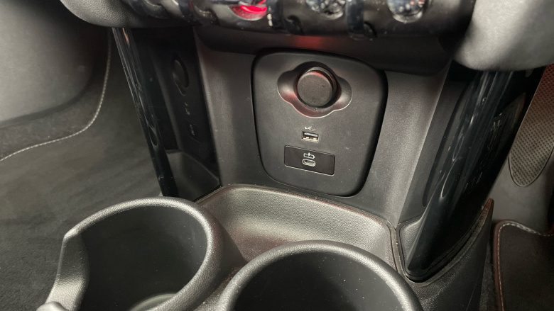 MINI Hatchback 2.0 Cooper S Exclusive Premium Plus 5dr Auto Petrol Hatchback